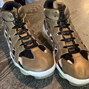 High top vapor maxes very very comfy